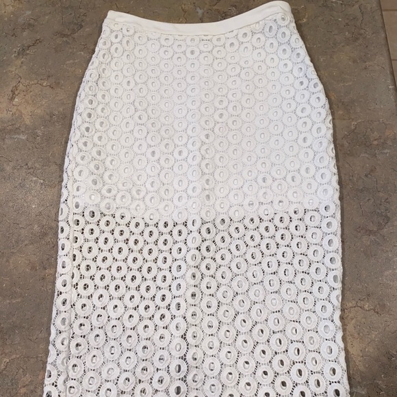 Two Piece -Skirt & Top- Set! - Picture 5 of 8